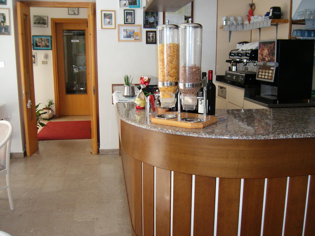 גראדו Hotel Villa Carla מראה חיצוני תמונה